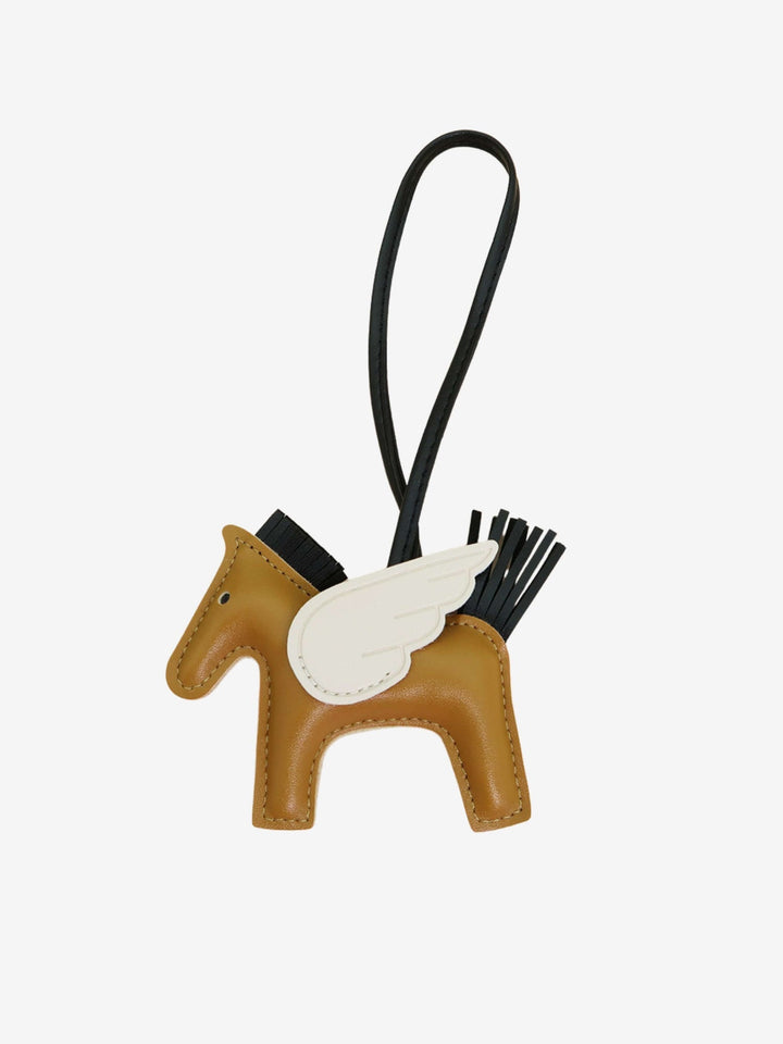 PEGASUS CHARME