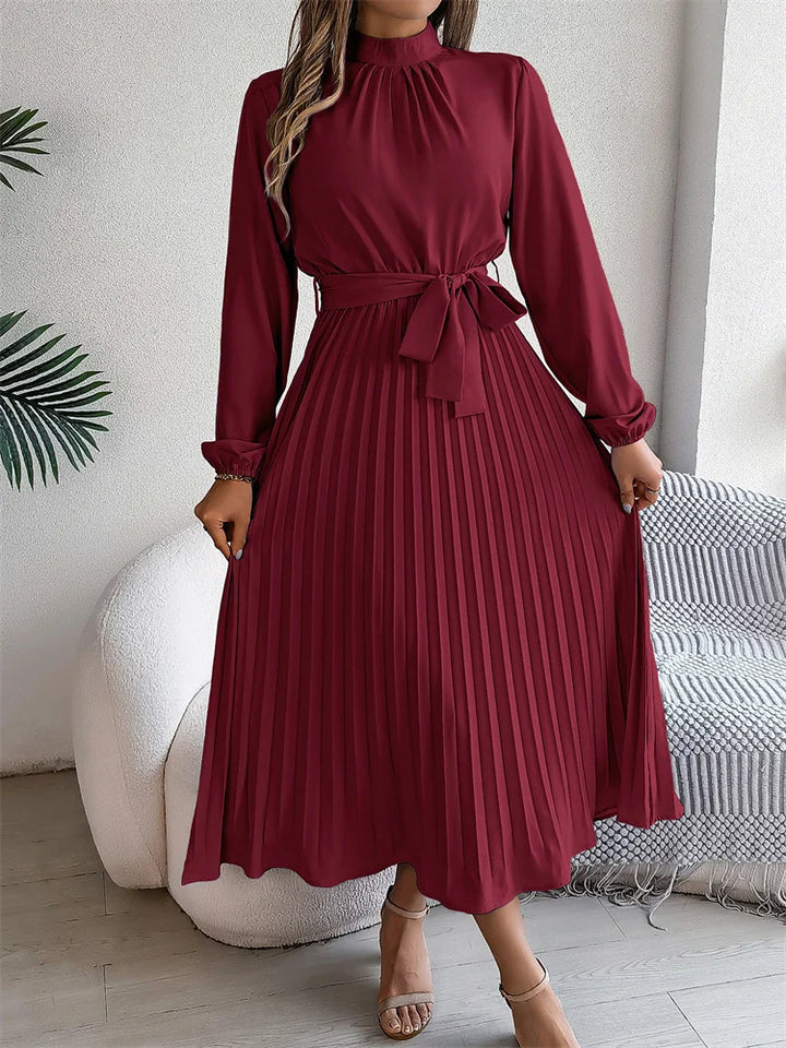 Vera – Elegant Lang Kjole med Tidløst Design - My Store