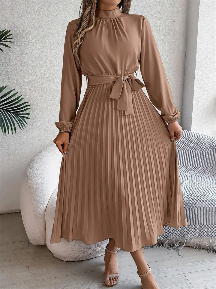 Vera – Elegant Lang Kjole med Tidløst Design - My Store